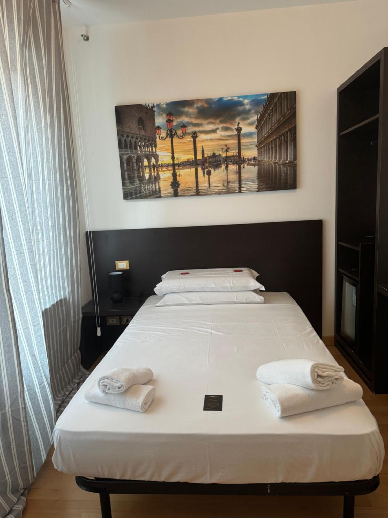 Affitta Camera Apartment Mestre Exterior photo
